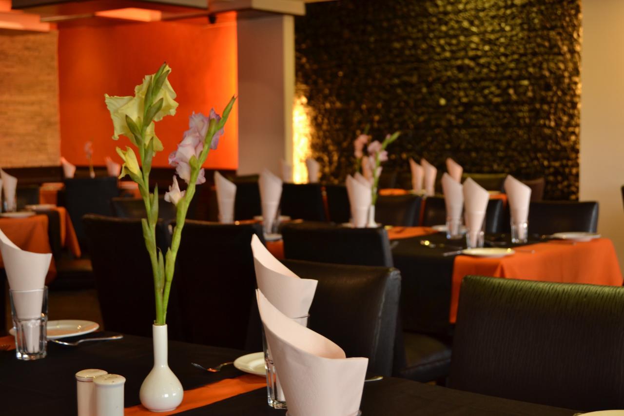 The Seventeen Degrees Hotel Dhanbād エクステリア 写真