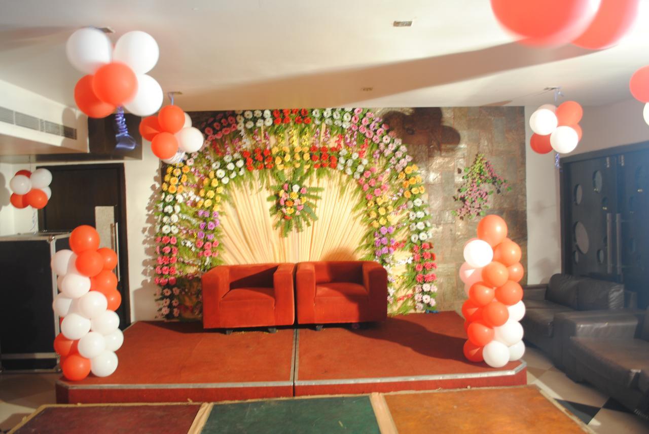 The Seventeen Degrees Hotel Dhanbād エクステリア 写真